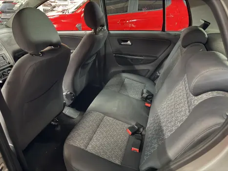VOLKSWAGEN Fox 1.6 4P TREND FLEX, Foto 12