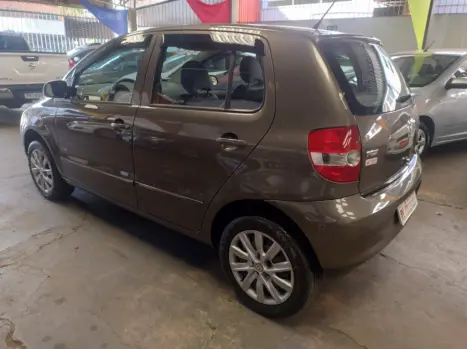 VOLKSWAGEN Fox 1.6 4P PLUS FLEX, Foto 5