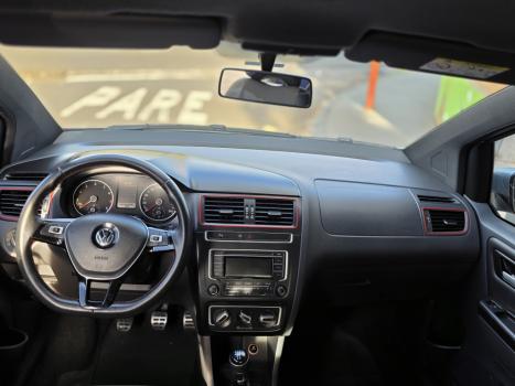 VOLKSWAGEN Fox 1.6 4P ROCK IN RIO FLEX, Foto 2