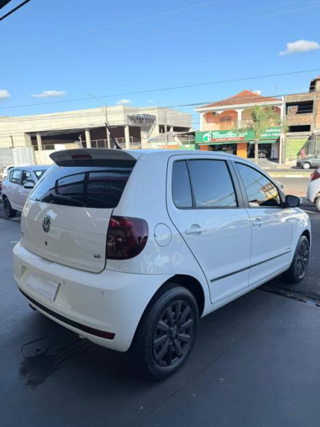 VOLKSWAGEN Fox 1.6 4P HIGHLINE FLEX, Foto 6