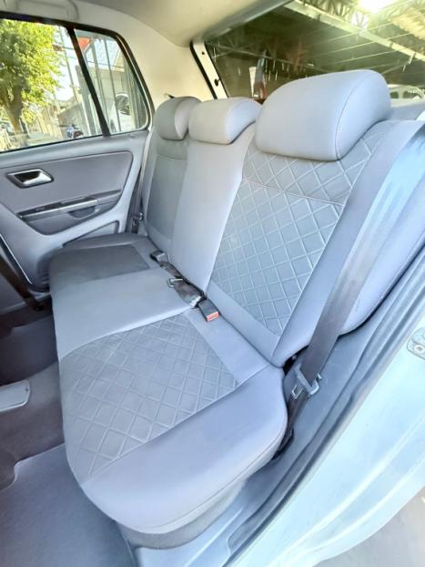 VOLKSWAGEN Fox 1.6 4P HIGHLINE FLEX, Foto 11