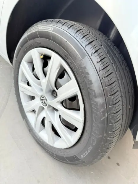 VOLKSWAGEN Fox 1.6 4P PLUS FLEX, Foto 12