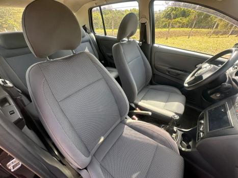 VOLKSWAGEN Fox 1.6 4P TRENDLINE FLEX, Foto 11
