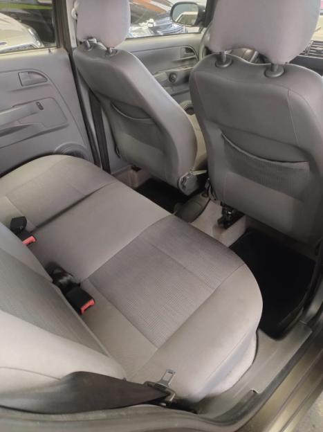 VOLKSWAGEN Fox 1.6 4P PLUS FLEX, Foto 8