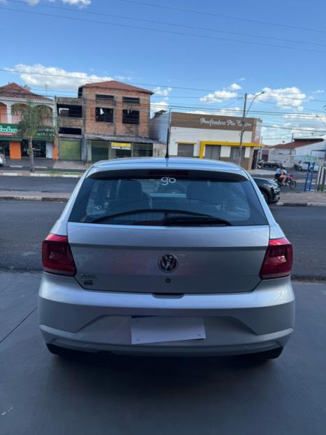 VOLKSWAGEN Gol 1.0 12V 4P FLEX MPI G7 COMFORTLINE, Foto 4