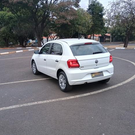 VOLKSWAGEN Gol 1.6, Foto 2