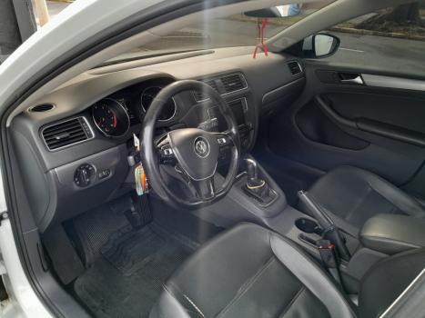 VOLKSWAGEN Jetta 1.4 4P 250 TSI TURBO CONFORTLINE AUTOMTICO, Foto 3