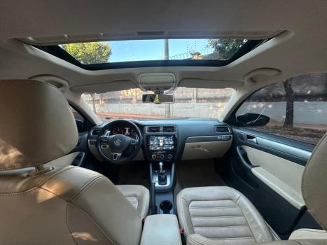 VOLKSWAGEN Jetta 2.0 4P TSI HIGHLINE 211 CV AUTOMTICO, Foto 4