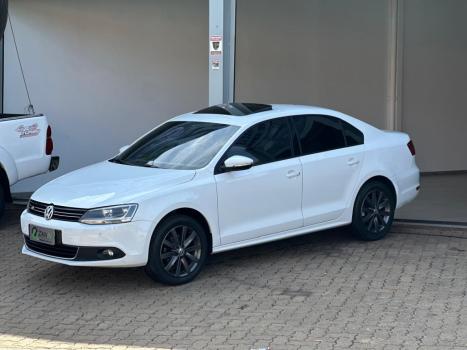 VOLKSWAGEN Jetta 2.0 4P CONFORTLINE TIPTRONIC AUTOMTICO, Foto 3