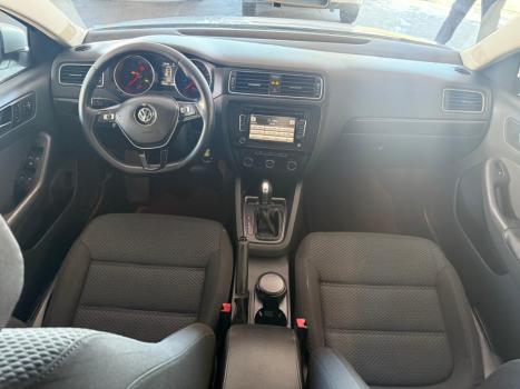 VOLKSWAGEN Jetta 2.0 4P CONFORTLINE TIPTRONIC AUTOMTICO, Foto 12