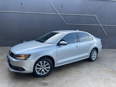 VOLKSWAGEN Jetta , Foto 1