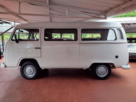 VOLKSWAGEN Kombi 1.4 FLEX STD LOTAO 12 LUGARES, Foto 9