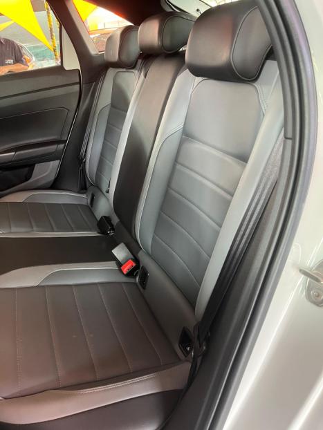 VOLKSWAGEN Nivus 1.0 4P FLEX 200 TSI HIGHLINE TURBO AUTOMTICO, Foto 18