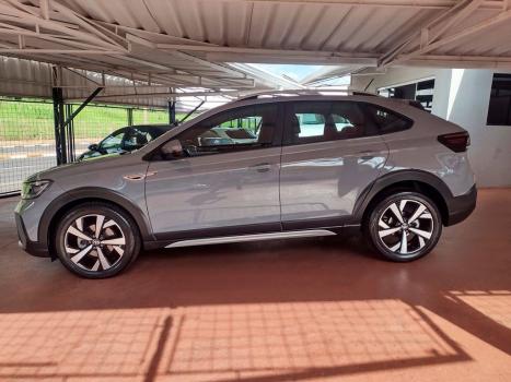 VOLKSWAGEN Nivus 1.0 4P FLEX 200 TSI HIGHLINE TURBO AUTOMTICO, Foto 9