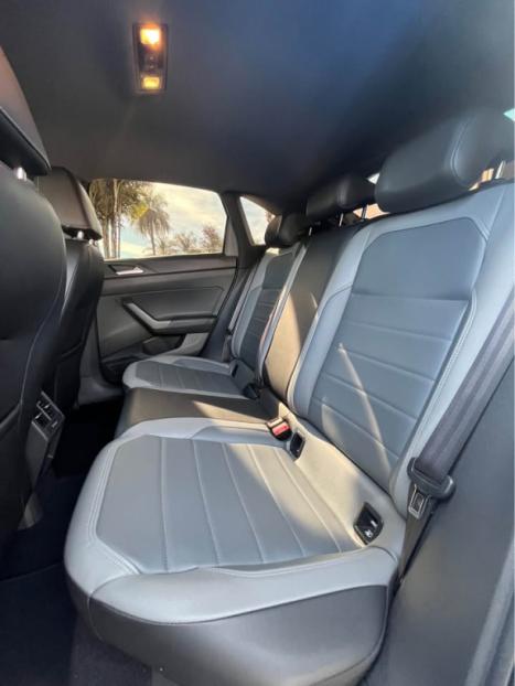 VOLKSWAGEN Nivus 1.0 4P FLEX 200 TSI HIGHLINE TURBO AUTOMTICO, Foto 8