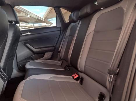 VOLKSWAGEN Nivus 1.0 4P FLEX 200 TSI HIGHLINE TURBO AUTOMTICO, Foto 6