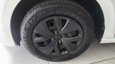 VOLKSWAGEN Polo Hatch 1.0 12V 4P MPI FLEX, Foto 10