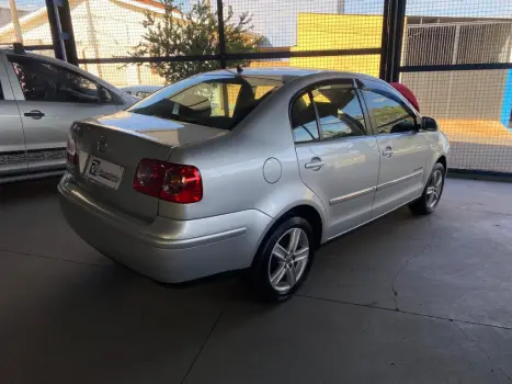 VOLKSWAGEN Polo Sedan 1.6 4P COMFORTLINE FLEX, Foto 6