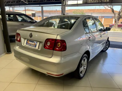 VOLKSWAGEN Polo Sedan 1.6 4P FLEX, Foto 5
