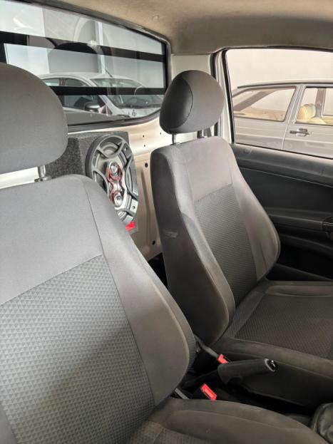 VOLKSWAGEN Saveiro 1.6 16V FLEX MSI ROBUST CABINE SIMPLES, Foto 5