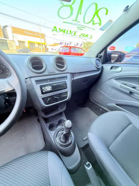 VOLKSWAGEN Saveiro 1.6 FLEX MSI ROBUST CABINE DUPLA, Foto 8
