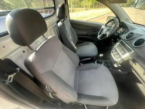 VOLKSWAGEN Saveiro 1.6 FLEX MPI TRENDLINE CABINE SIMPLES, Foto 5