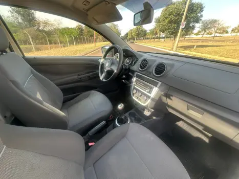 VOLKSWAGEN Saveiro 1.6 FLEX MPI TRENDLINE CABINE SIMPLES, Foto 7