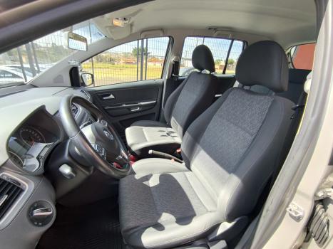 VOLKSWAGEN Space Fox 1.6 4P FLEX I-TREND, Foto 12