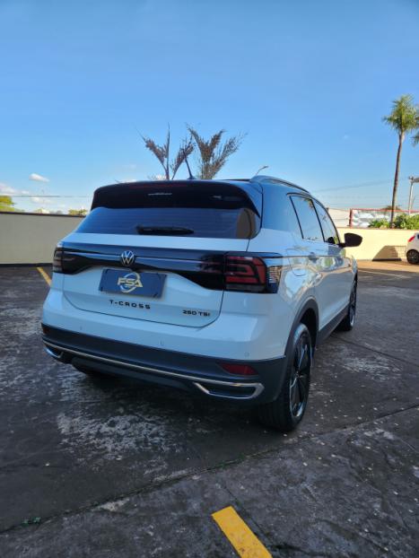 VOLKSWAGEN T-Cross 1.4 4P 250 TSI FLEX HIGHLINE AUTOMTICO, Foto 6