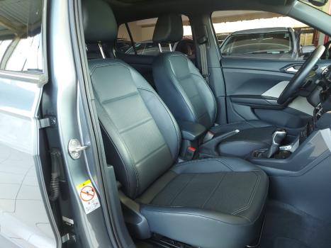 VOLKSWAGEN T-Cross 1.4 4P 250 TSI FLEX HIGHLINE AUTOMTICO, Foto 14