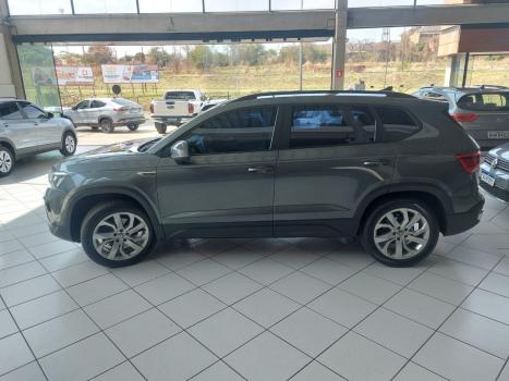 VOLKSWAGEN Taos 1.4 16V 4P FLEX 250 TSI CONFORTLINE AUTOMTICO, Foto 3