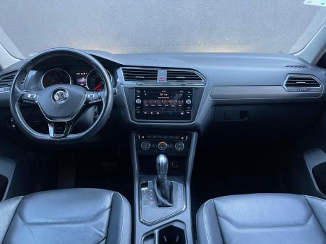 VOLKSWAGEN Tiguan 1.4 250 TSI TOTAL FLEX ALLSPACE COMFORTLINE TURBO AUTOMTICO TIPTRONIC, Foto 8