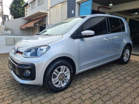 VOLKSWAGEN UP 1.0 12V 4P TSI FLEX MOVE UP, Foto 3