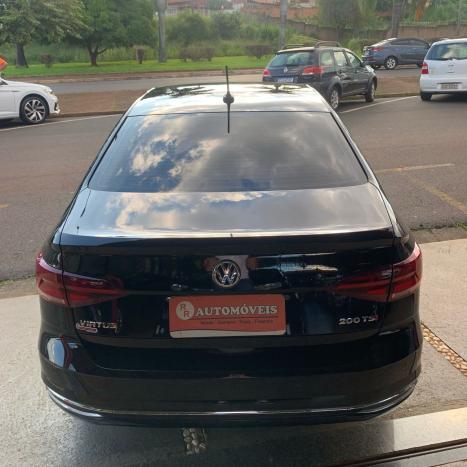 VOLKSWAGEN Virtus 1.0 4P 200 TSI FLEX HIGHLINE AUTOMTICO, Foto 4