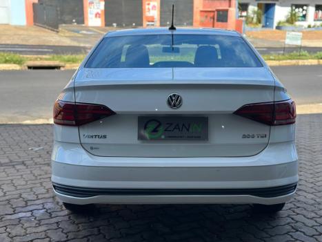 VOLKSWAGEN Virtus 1.0 4P 200 TSI FLEX COMFORTLINE AUTOMTICO, Foto 7