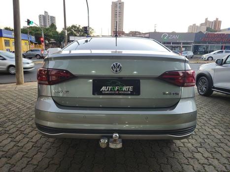 VOLKSWAGEN Virtus 1.0 4P 200 TSI FLEX COMFORTLINE AUTOMTICO, Foto 4