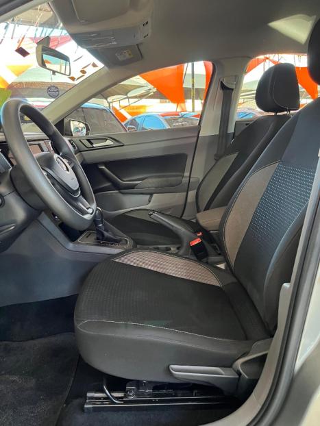 VOLKSWAGEN Virtus 1.0 4P 200 TSI FLEX COMFORTLINE AUTOMTICO, Foto 12