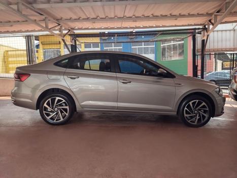 VOLKSWAGEN Virtus 1.0 4P 200 TSI FLEX HIGHLINE AUTOMTICO, Foto 8