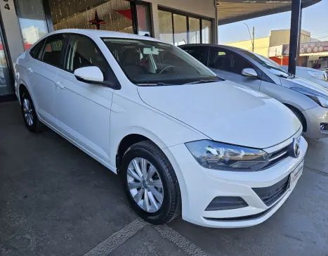 VOLKSWAGEN Virtus 1.0 4P 200 TSI FLEX COMFORTLINE AUTOMTICO, Foto 2