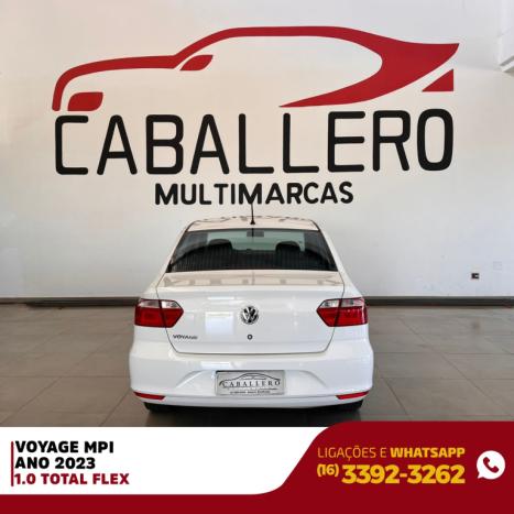 VOLKSWAGEN Voyage 1.0 4P FLEX, Foto 6