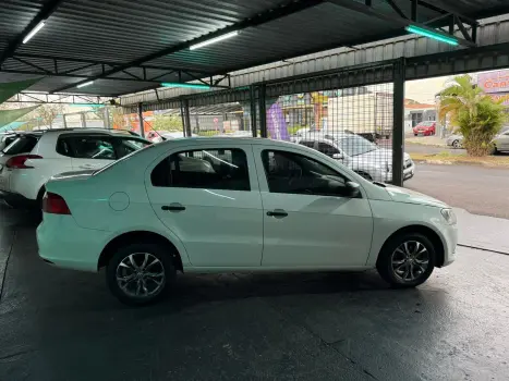 VOLKSWAGEN Voyage 1.6 4P FLEX, Foto 3