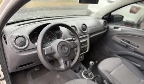 VOLKSWAGEN Voyage 1.6 4P FLEX, Foto 9