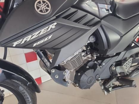 YAMAHA Fazer YS 150 SED, Foto 8