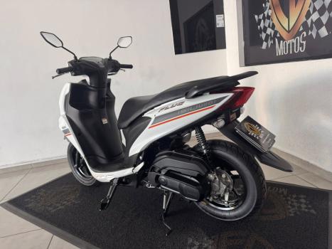 YAMAHA Fluo 125 ABS, Foto 6