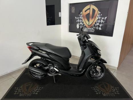 YAMAHA Fluo 125 ABS, Foto 1