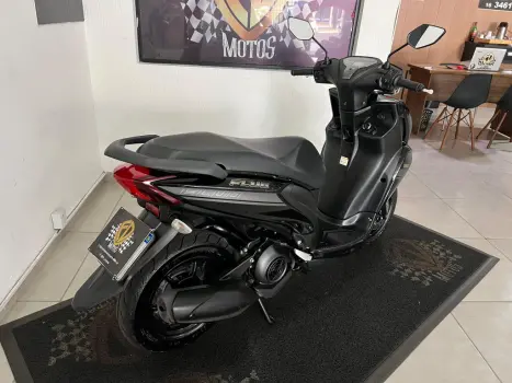 YAMAHA Fluo 125 ABS, Foto 4