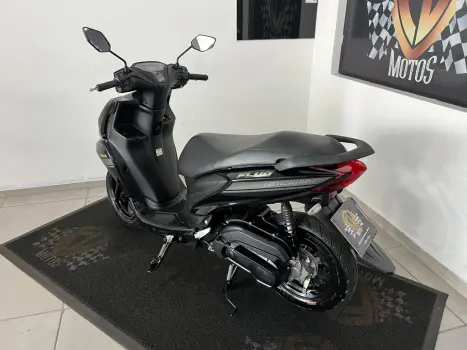 YAMAHA Fluo 125 ABS, Foto 6