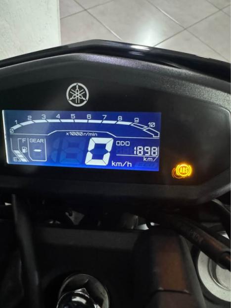 YAMAHA FZ 15 Fazer ABS, Foto 7