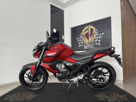 YAMAHA FZ 15 Fazer ABS, Foto 5