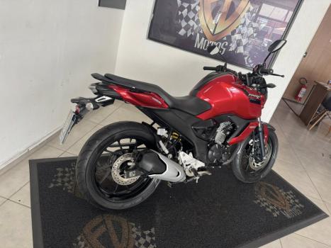 YAMAHA FZ 15 Fazer ABS, Foto 6